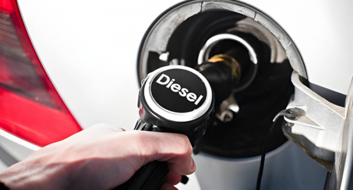 Caro carburanti, oggi il CdM: nuova proroga dello sconto sul diesel